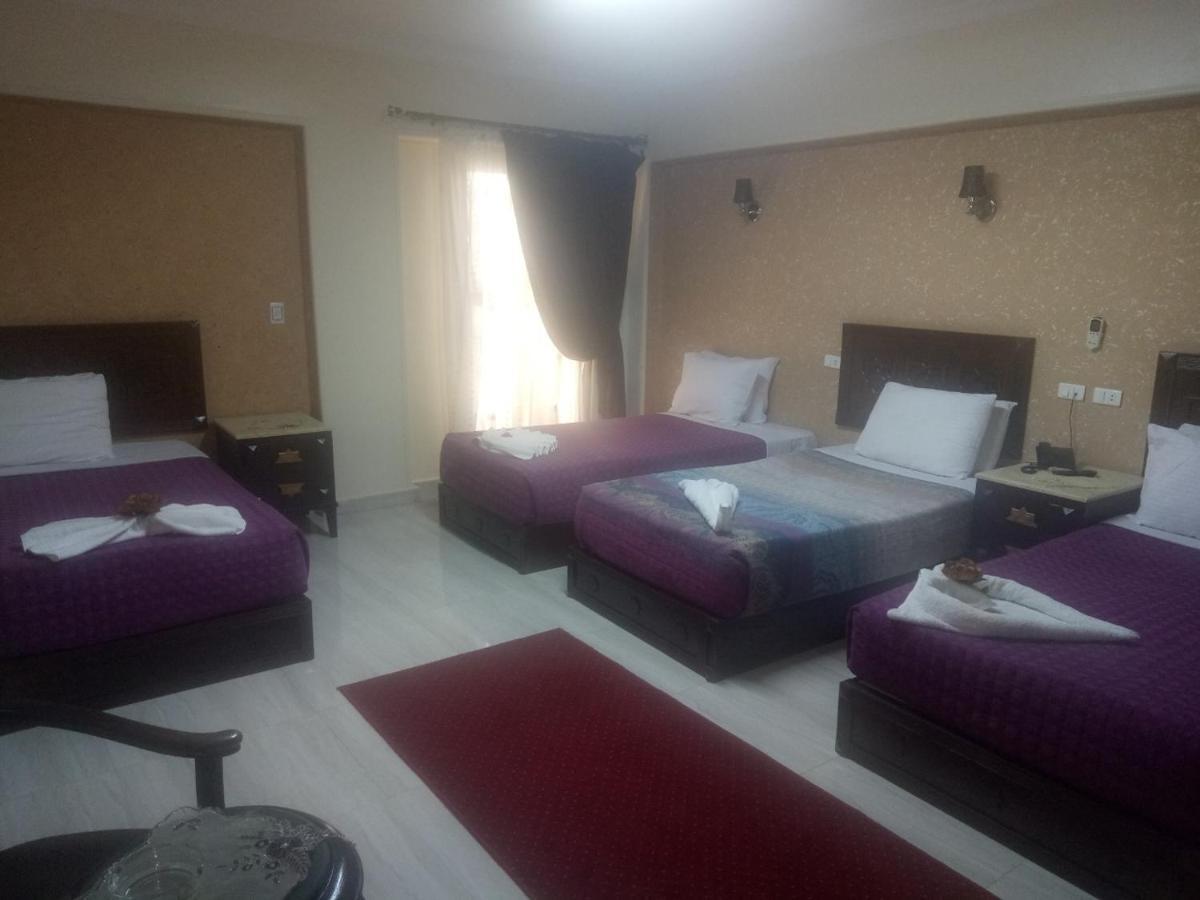 Amin Hotel Kairo Bagian luar foto
